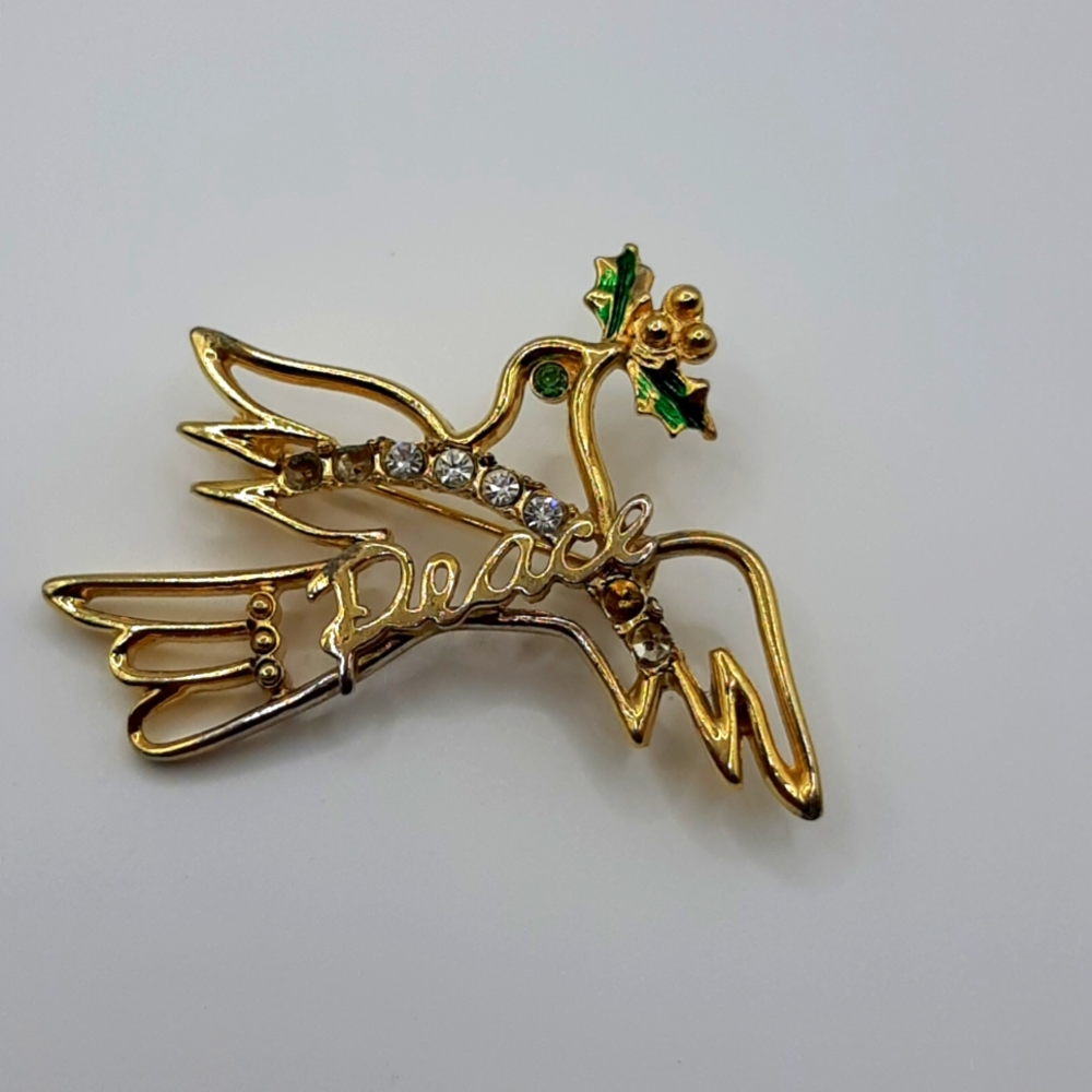Avante Peace Brooch